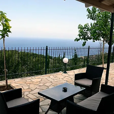 Evi΄s Appartement *